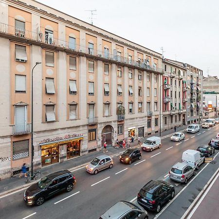 Affori Centro Metro Appartamento Con Camera E Cucina Milan Exterior photo
